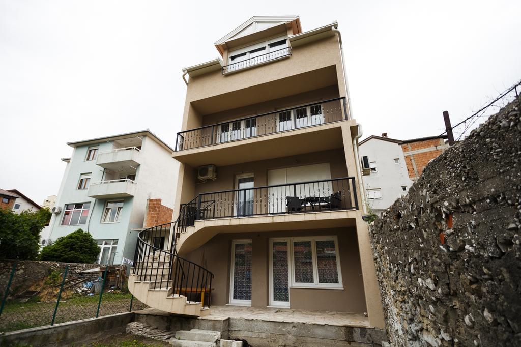 Villa Tajra Nur Mostar Bagian luar foto